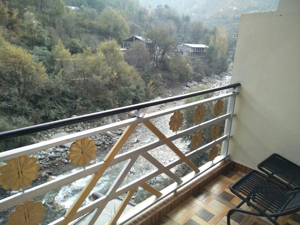 Hotel Mansarovar Banjār Eksteriør bilde